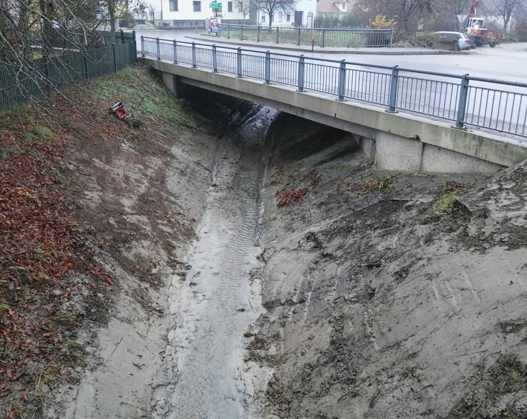 fertig geräumte Brücke