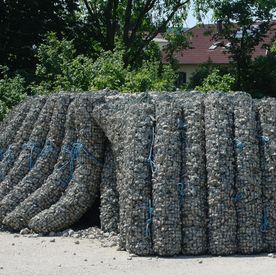 Steinmatratzenlager